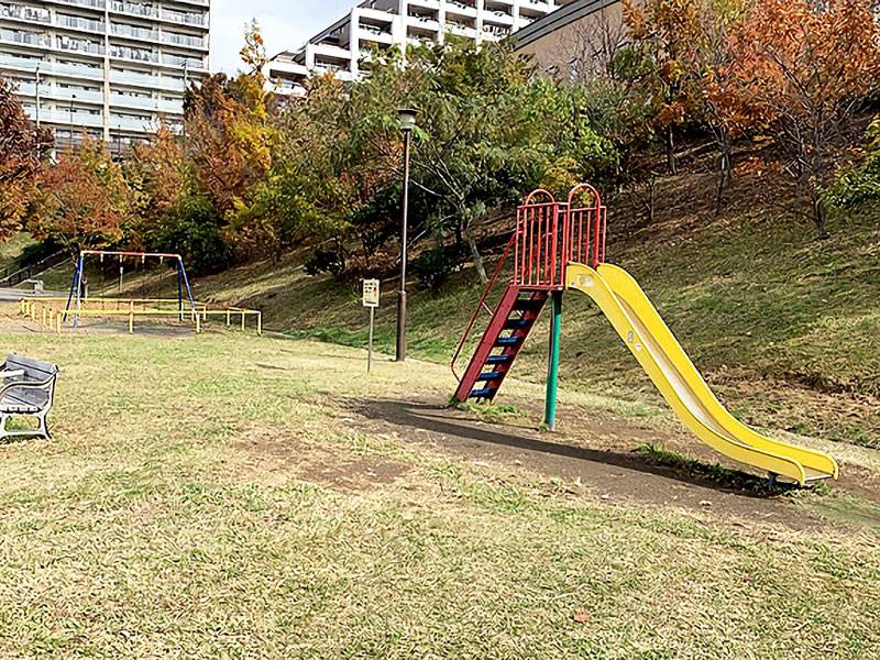 三ツ目山公園