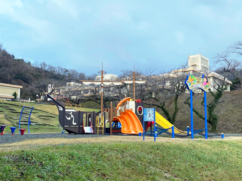 名引山公園