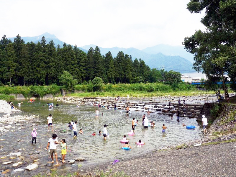 登川河川公園