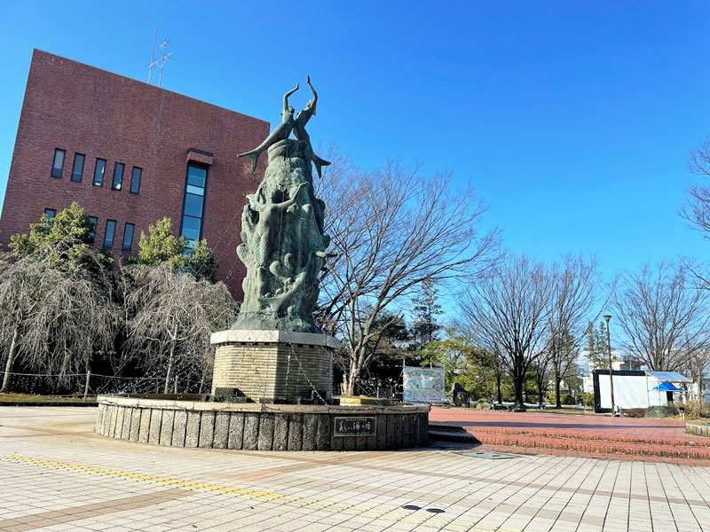 駅前中央公園