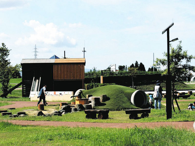 京坪川河川公園