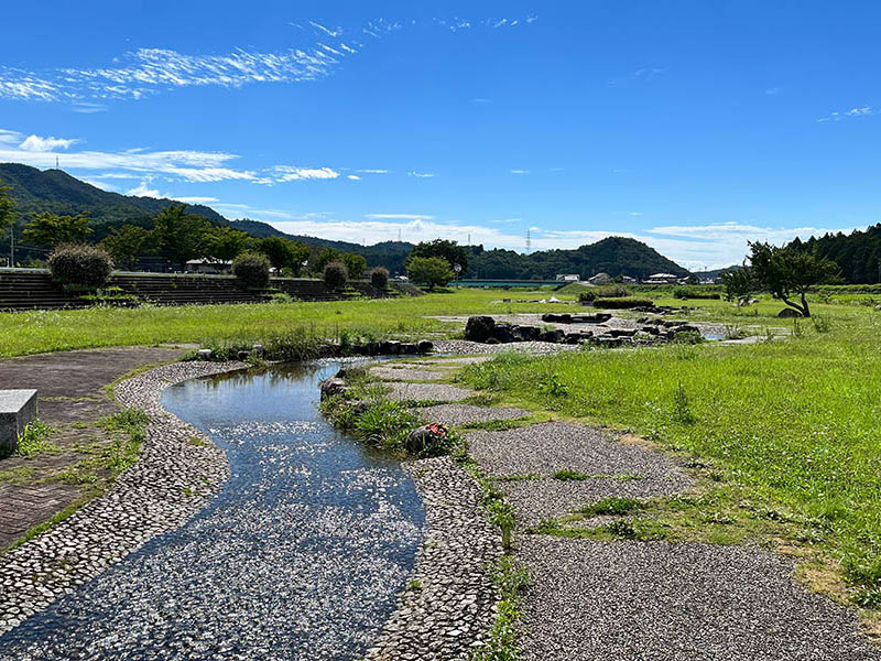 武芸川谷口水辺公園 