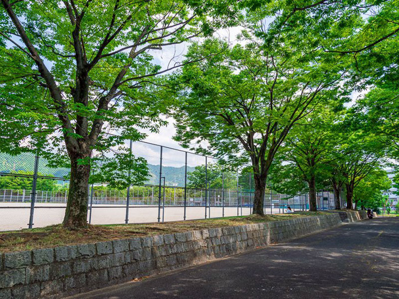 勧修寺公園