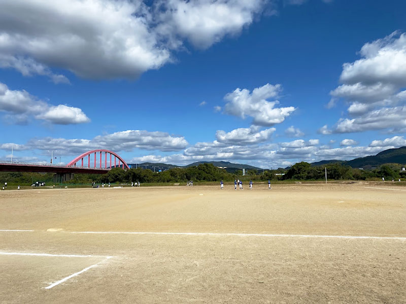 草内木津川運動公園