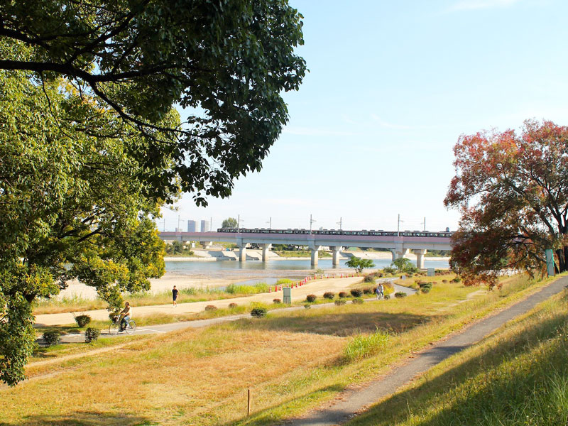 武庫川河川敷緑地