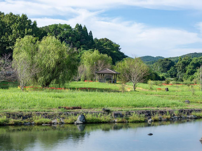 本町ため池公園