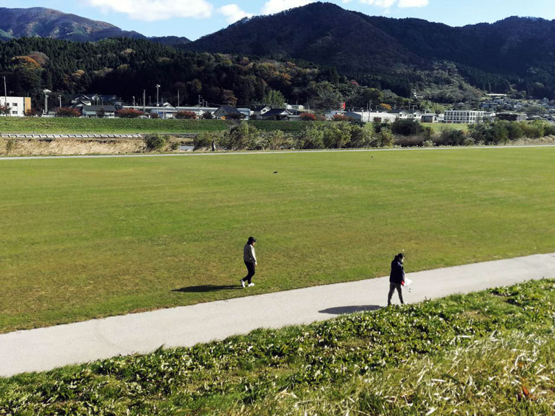 盛川河川敷公園